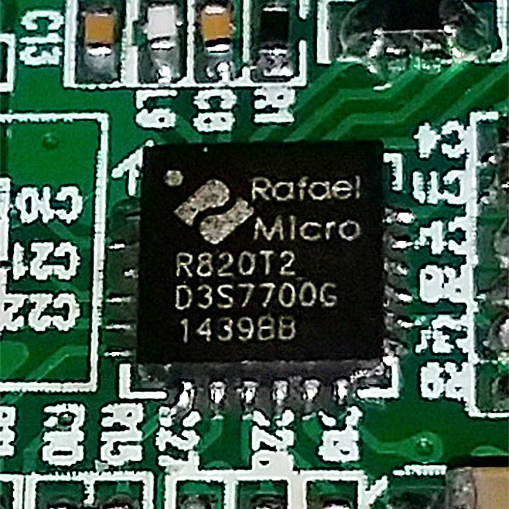 RTL-SDR Blog RTL SDR V3 R860 (R820T2) RTL2832U 1PPM TCXO SMA RTLSDR Software Defined Radio (Dongle Only) - Image 4